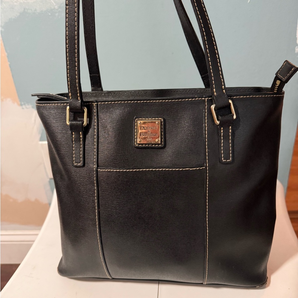 Dooney & Bourke Black Tote Bag